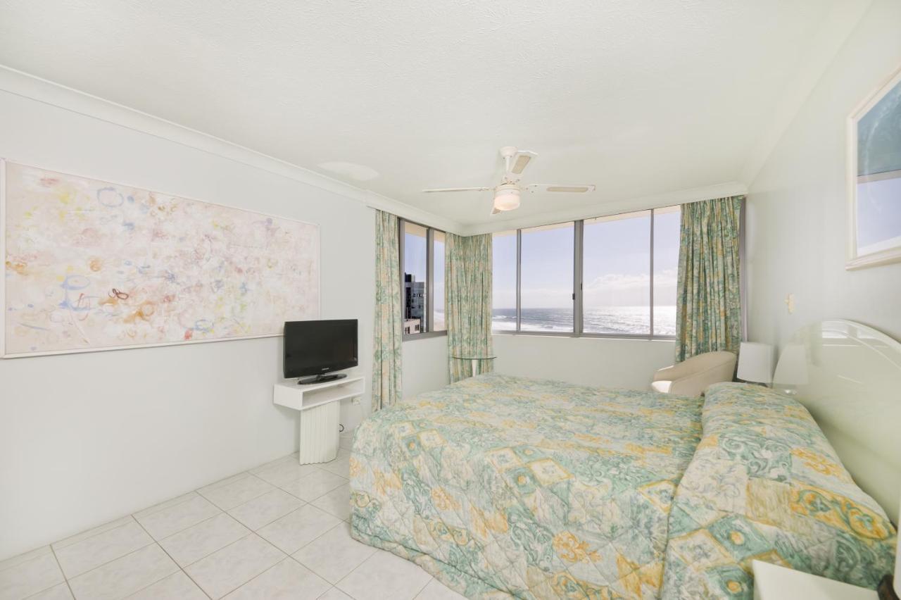 Berkeley On The Beach Gold Coast Habitación foto